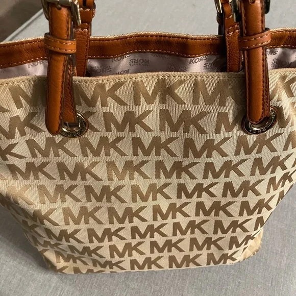Michael Kors Tan Tote - Picture 3 of 12
